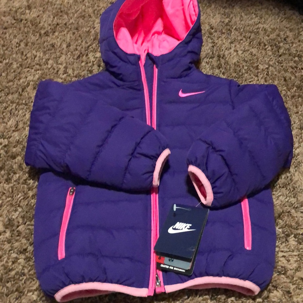 Nike puffer coat